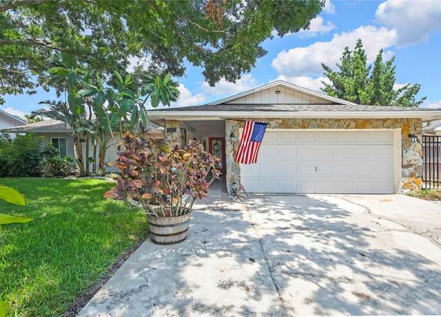 Property at 7924 Singing Court Pl, Tampa, FL 33615, 3 beds, 2 baths