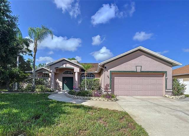 Property at 22804 Willow Lakes Dr, Lutz, FL 33549, 3 beds, 2 baths
