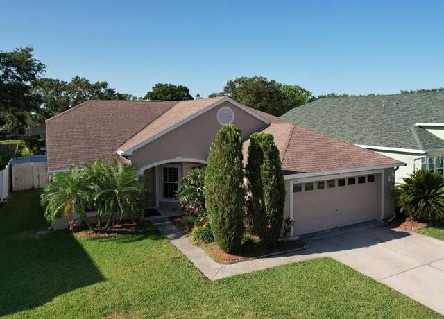 Property at 3054 Oakbrook Cir, Clearwater, FL 33759, 3 beds, 2 baths