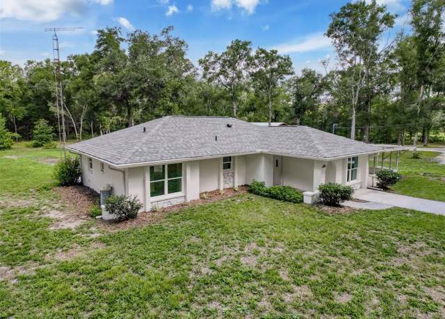 Property at 10097 Weatherly Rd, Brooksville, FL 34601, 3 beds, 3 baths