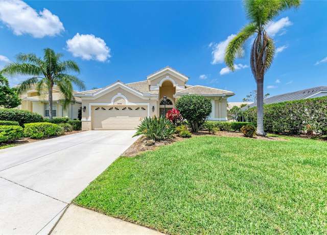 Property at 8408 Whispering Woods Ct, Lakewood Ranch, FL 34202, 3 beds, 2 baths