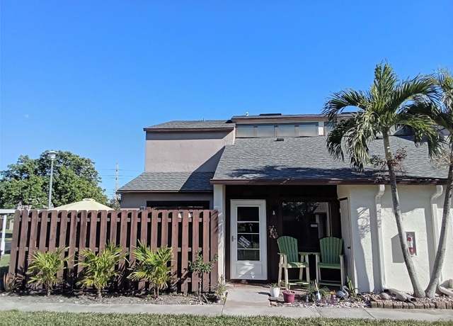 Property at 12962 Sandpoint Ct, Fort Myers, FL 33919, 2 beds, 2 baths