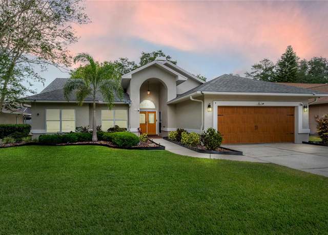Property at 905 Clearcreek Dr, Tampa, FL 33613, 3 beds, 2 baths