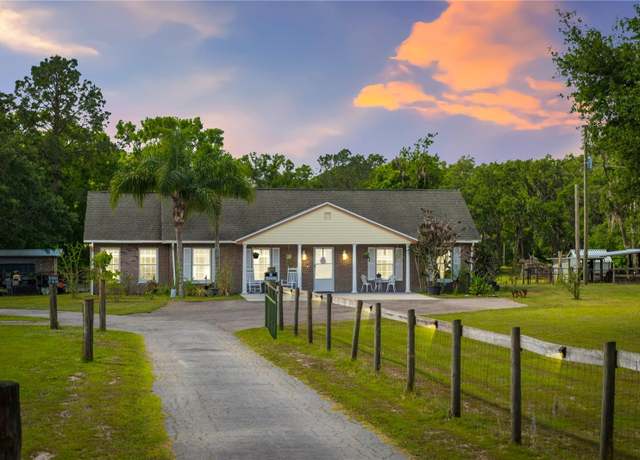 Property at 6901 W Dormany Rd, Plant City, FL 33565, 3 beds, 2 baths