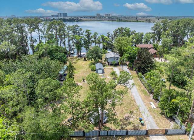 Property at 11424 Westwood Blvd, Orlando, FL 32821, 3 beds, 2.5 baths