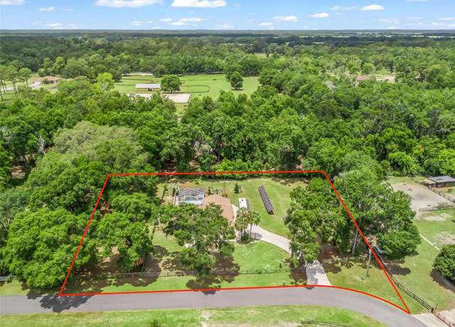 Property at 16 Count Fleet Dr, Ocala, FL 34482, 3 beds, 2 baths