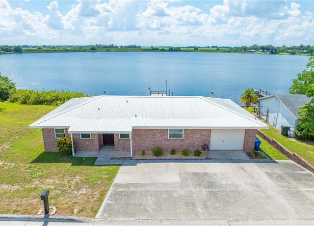 Property at 935 S Buena Vista Dr, Lake Alfred, FL 33850, 3 beds, 2 baths