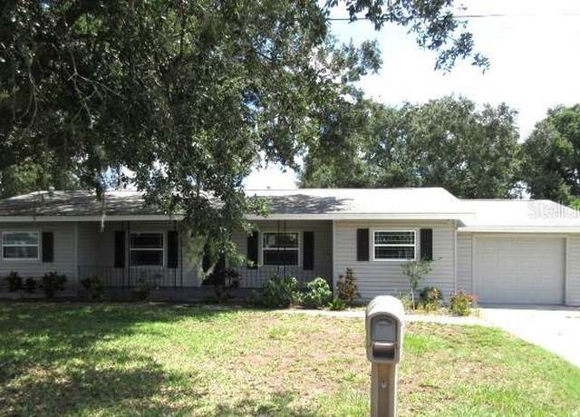 Property at 896 N 9th St, Eagle Lake, FL 33839, 3 beds, 2 baths