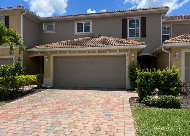 Property at 3724 Crofton Ct, Fort Myers, FL 33916, 3 beds, 2.5 baths