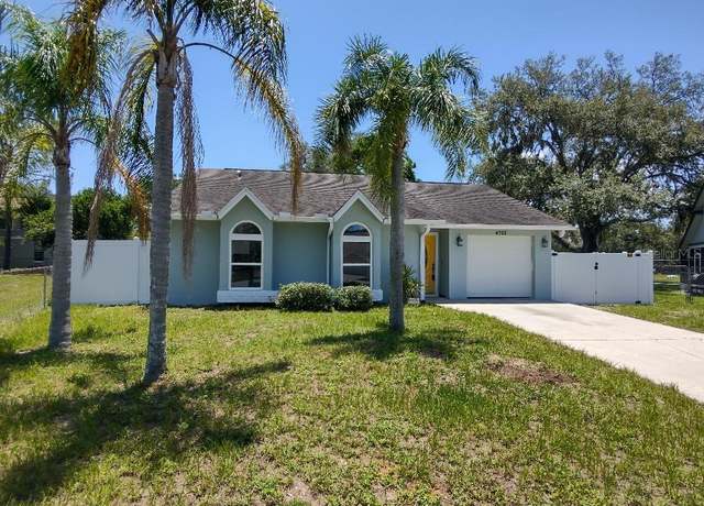 Property at 4707 Barrett Ct, Tampa, FL 33617, 3 beds, 2 baths