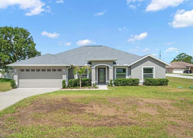Property at 8199 Nordica Rd, Weeki Wachee, FL 34613, 4 beds, 2 baths