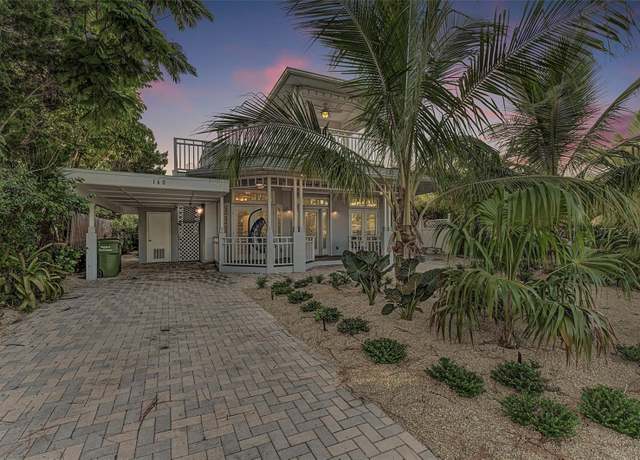 Property at 160 Coolidge Dr, Sarasota, FL 34236, 4 beds, 2 baths