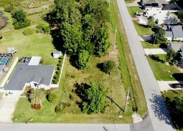 Property at 57 Londonderry Dr, Palm Coast, FL 32137