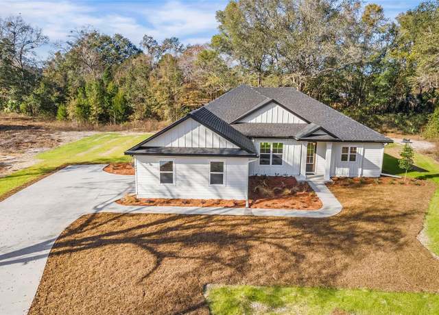 Property at 7470 65th Dr, Live Oak, FL 32060, 4 beds, 2.5 baths