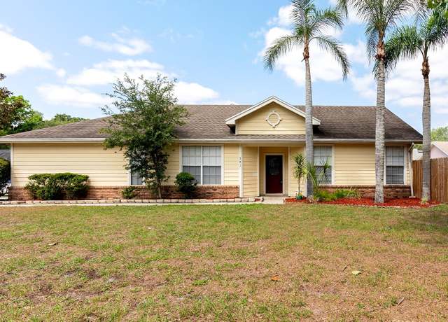 Property at 321 Moffat Loop, Oviedo, FL 32765, 3 beds, 2 baths