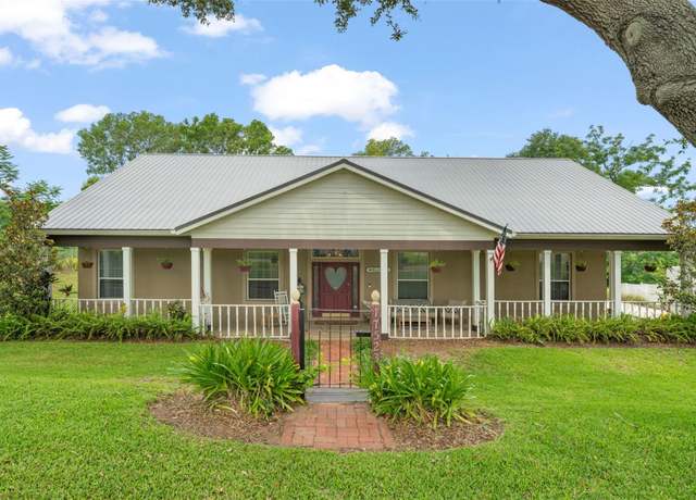 Property at 17523 Doris St, Montverde, FL 34756, 5 beds, 3 baths