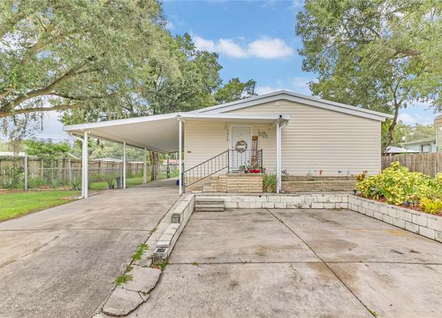 Property at 3429 Sutton Hills Dr S, Lakeland, FL 33810, 4 beds, 2 baths