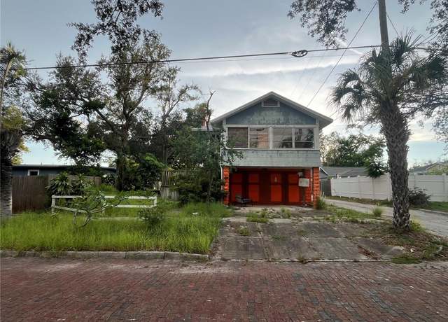 Property at 212 48th St N, St Petersburg, FL 33713, 2 beds, 1 bath