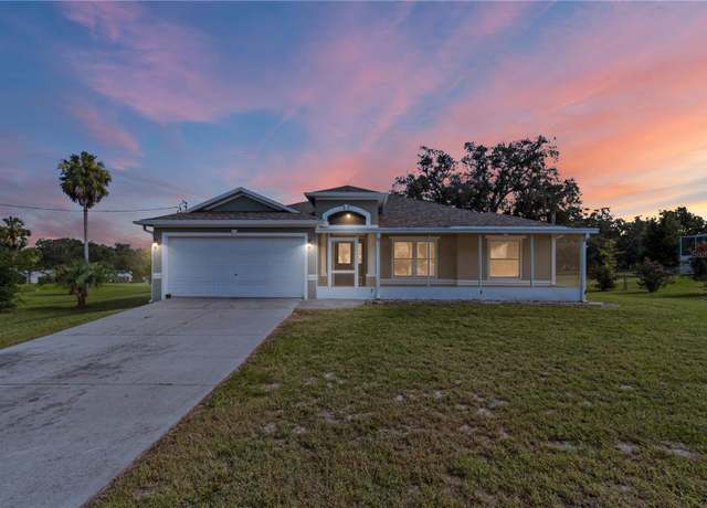 Property at 5921 W Meadowpark Ln, Crystal River, FL 34428, 4 beds, 2 baths