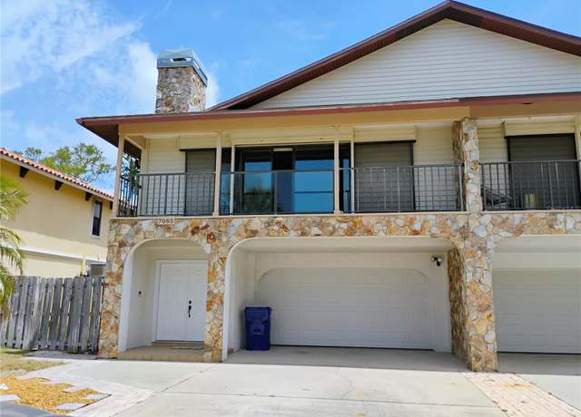 Property at 7085 Sunset Dr S Unit A, St Petersburg, FL 33707, 3 beds, 2 baths