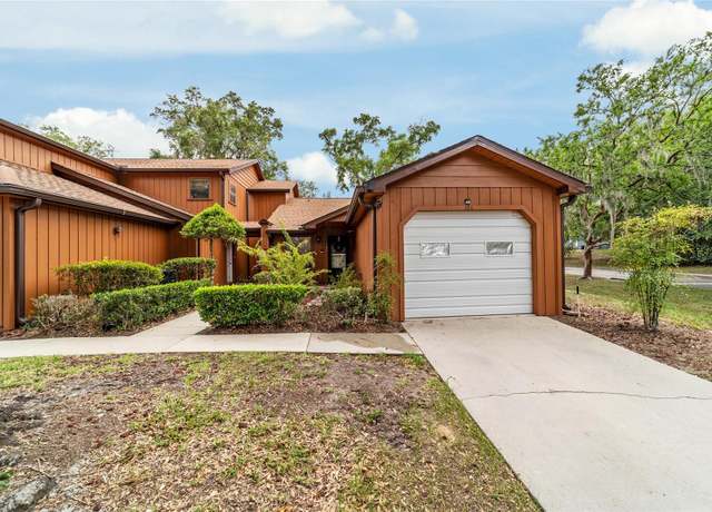 Property at 2701 NE 10th St #101, Ocala, FL 34470, 2 beds, 2 baths