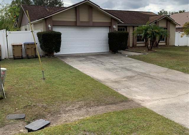 Property at 306 Medina Ct, Kissimmee, FL 34758, 3 beds, 2 baths