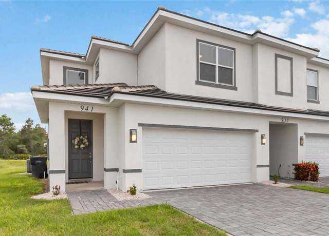 Property at 941 Centaury Dr, Kissimmee, FL 34759, 5 beds, 3 baths