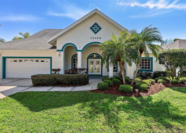 Property at 13166 73rd Ave, Seminole, FL 33776, 4 beds, 4 baths