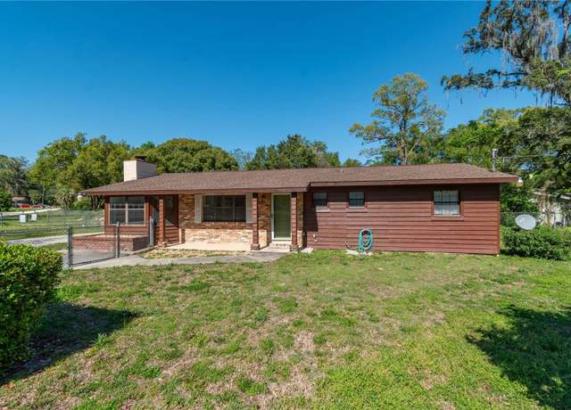Property at 1505 NE 33rd Pl, Ocala, FL 34479, 3 beds, 2 baths