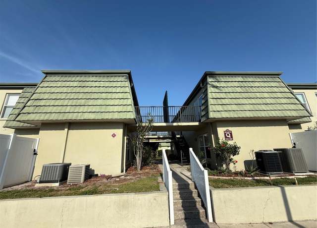 Property at 1799 N Highland Ave #143, Clearwater, FL 33755, 2 beds, 2 baths