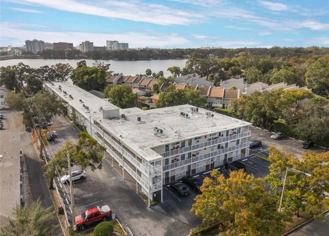 Property at 320 Lakeview St #123, Orlando, FL 32804, 2 beds, 1 bath