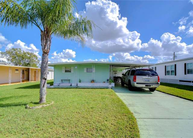 Property at 5330 Vera St, Zephyrhills, FL 33542, 3 beds, 1.5 baths