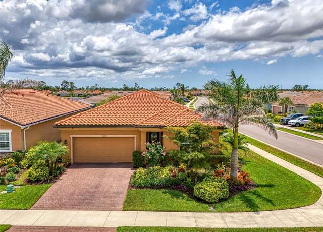 Property at 11819 Sistine Ln, Venice, FL 34293, 3 beds, 2 baths