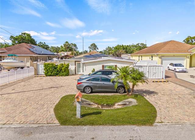 Property at 10227 Parsons St, Tampa, FL 33615, 4 beds, 3.5 baths