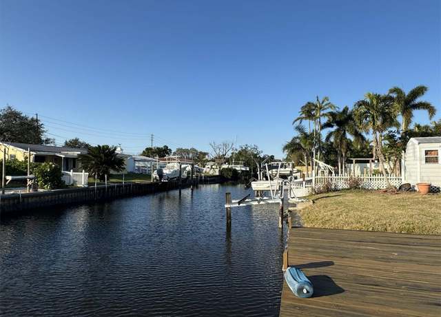 Property at 9524 Treasure Ln NE, St Petersburg, FL 33702, 3 beds, 1 bath