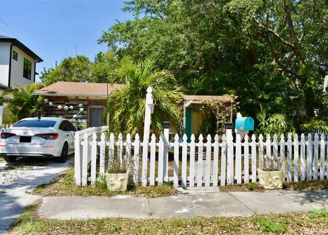 Property at 5045 2nd Ave S, St Petersburg, FL 33707, 2 beds, 1 bath