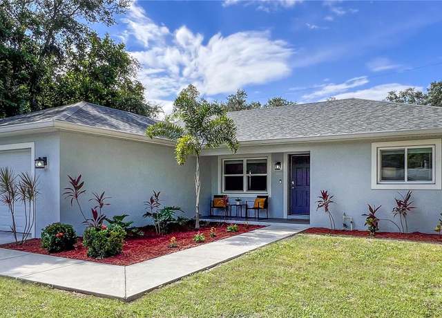 Property at 3800 Davis Blvd, Sarasota, FL 34232, 3 beds, 2 baths