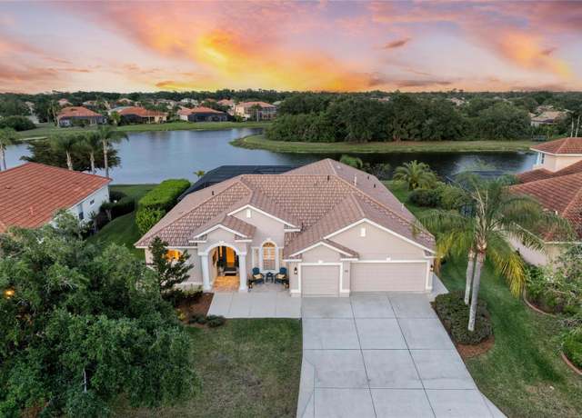 Property at 251 Dove Trl, Bradenton, FL 34212, 3 beds, 3 baths