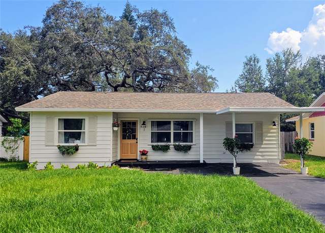 Property at 918 7th Ave SW, Largo, FL 33770, 3 beds, 2 baths