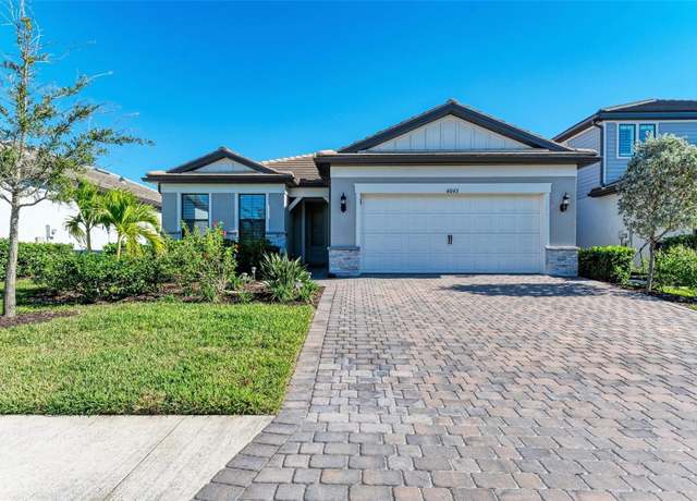 Property at 6043 Bluestar Ct, Bradenton, FL 34211, 3 beds, 2 baths