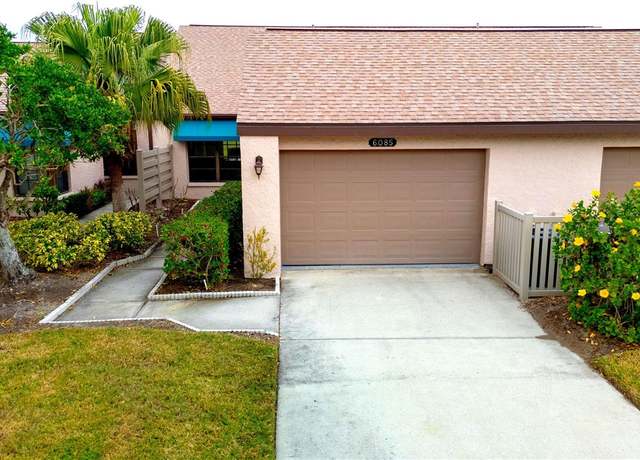 Property at 6085 Clubside Dr #7682, Sarasota, FL 34243, 2 beds, 2 baths