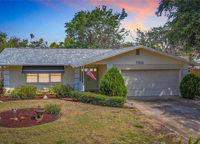 Property at 7810 San Juan Ave, Bradenton, FL 34209, 3 beds, 2 baths