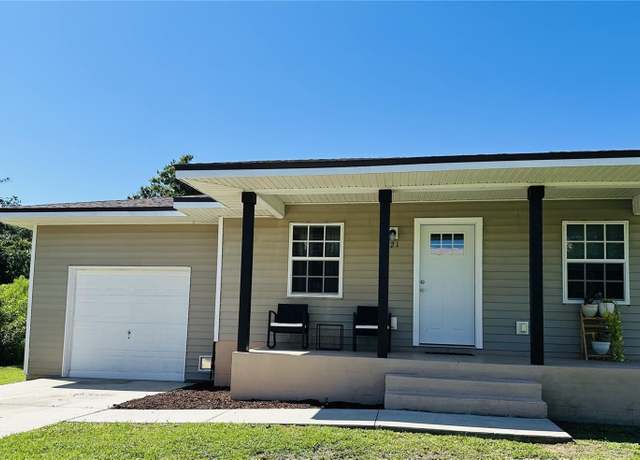 Property at 921 Henry St, Punta Gorda, FL 33950, 3 beds, 2 baths