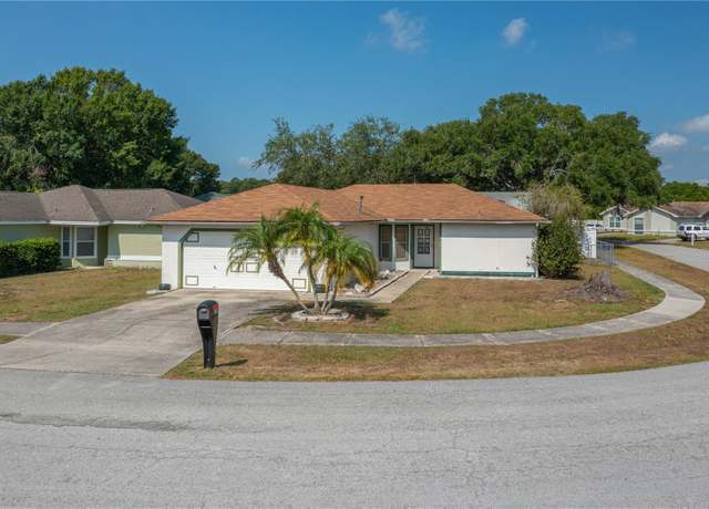 Property at 1055 Sunshine Way SW, Winter Haven, FL 33880, 3 beds, 2 baths