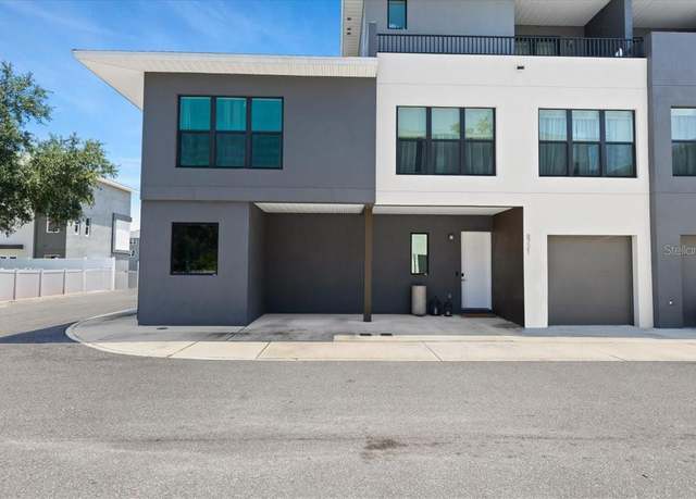 Property at 8723 Palm Ranches Pl, Tampa, FL 33614, 2 beds, 2.5 baths