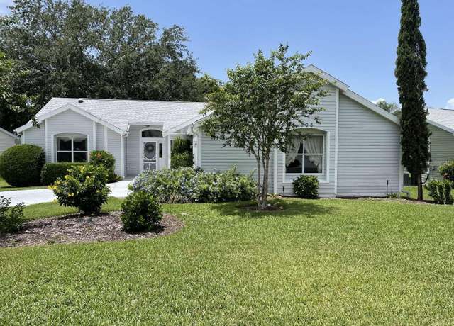 Property at 508 Alcazar Ct, Lady Lake, FL 32159, 2 beds, 2 baths