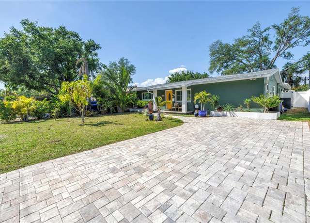 Property at 263 42nd Ave NE, St Petersburg, FL 33703, 3 beds, 2 baths