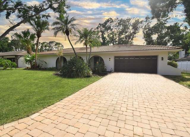 Property at 8740 15th St N, St Petersburg, FL 33702, 4 beds, 2 baths