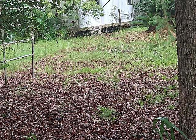 Property at 23818 NE 140th Ave, Fort Mc Coy, FL 32134, 2 beds, 1 bath