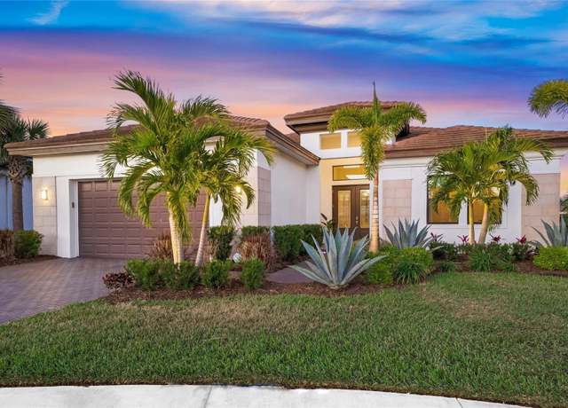 Property at 4842 Pastel Ct, Sarasota, FL 34240, 3 beds, 3 baths